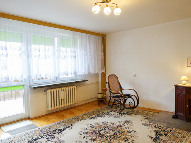 800 m od morza 3 pokoje, balkon, I p. 640.000 zł