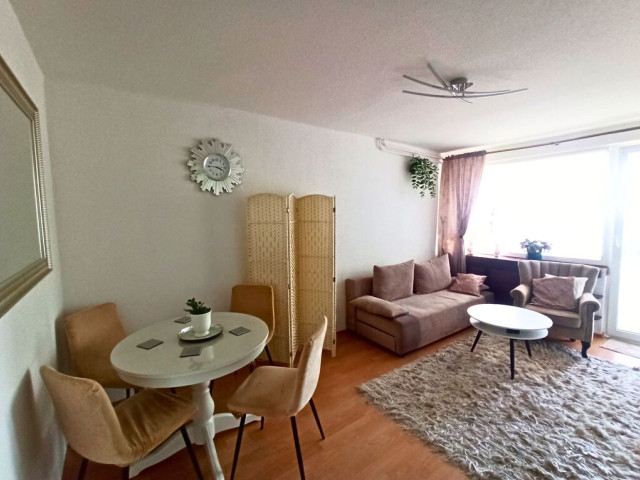 Wyposażone 2 pokoje, odrębna kuchnia, balkon!